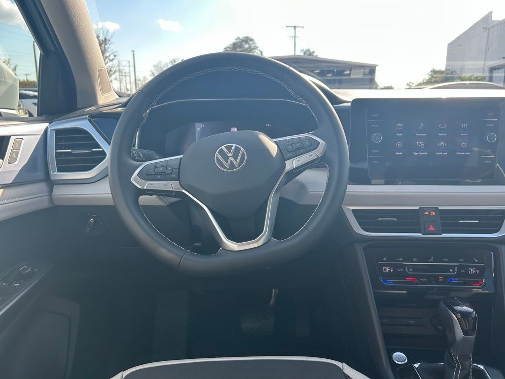 2026 Volkswagen Taos 1.5T SE Tampa FL