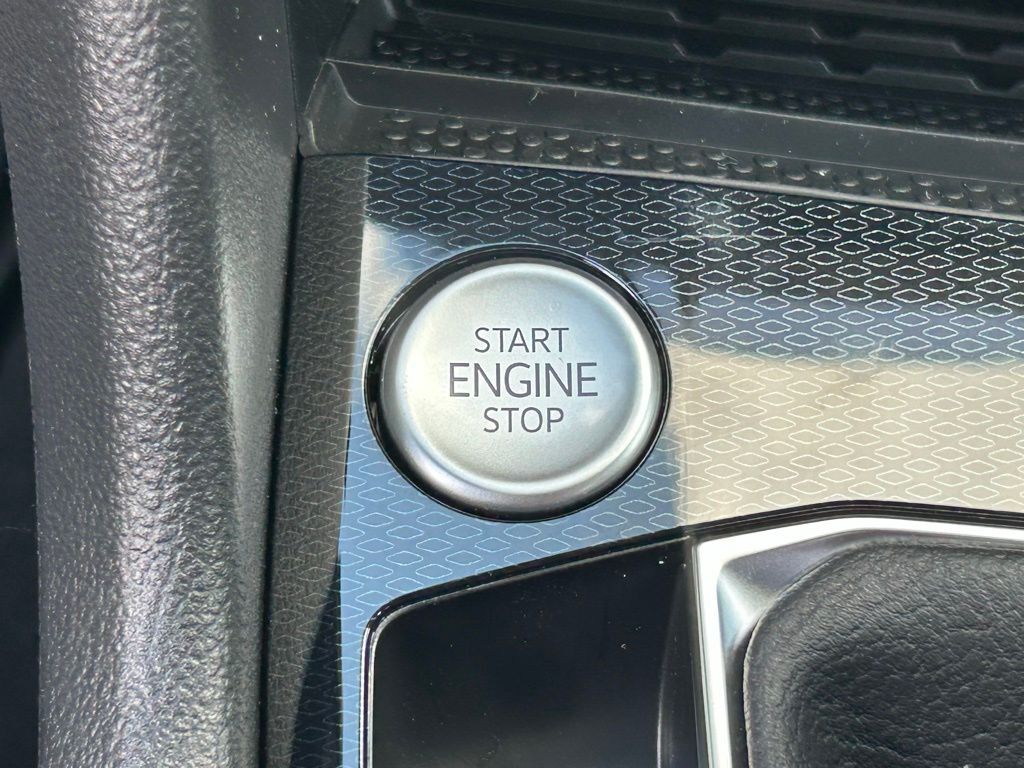 2026 Volkswagen Taos 1.5T SE Tampa FL