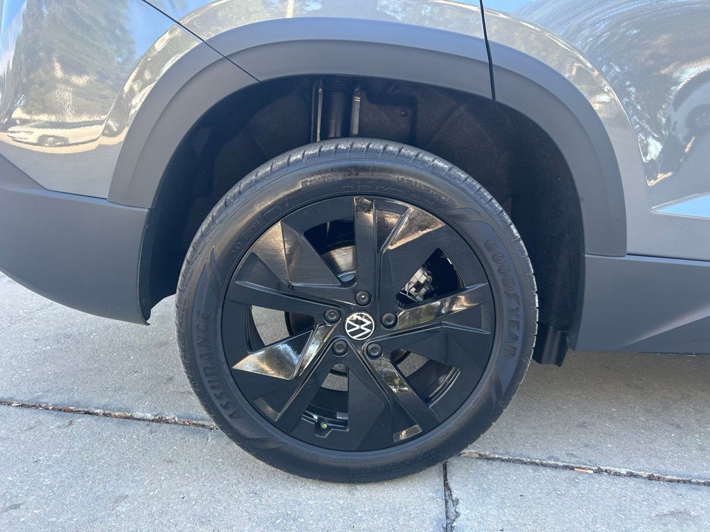 2026 Volkswagen Taos 1.5T SE Tampa FL