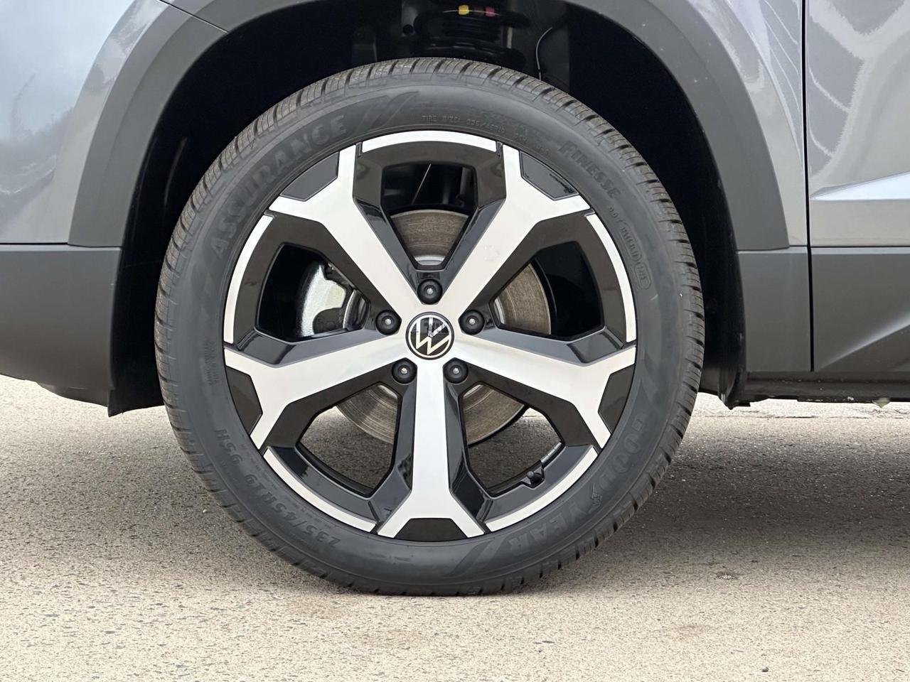 2026 Volkswagen Taos 1.5T SEL Woodbridge VA