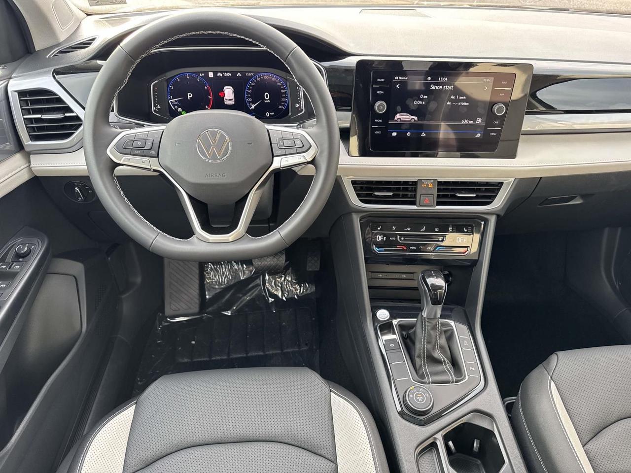 2026 Volkswagen Taos 1.5T SEL