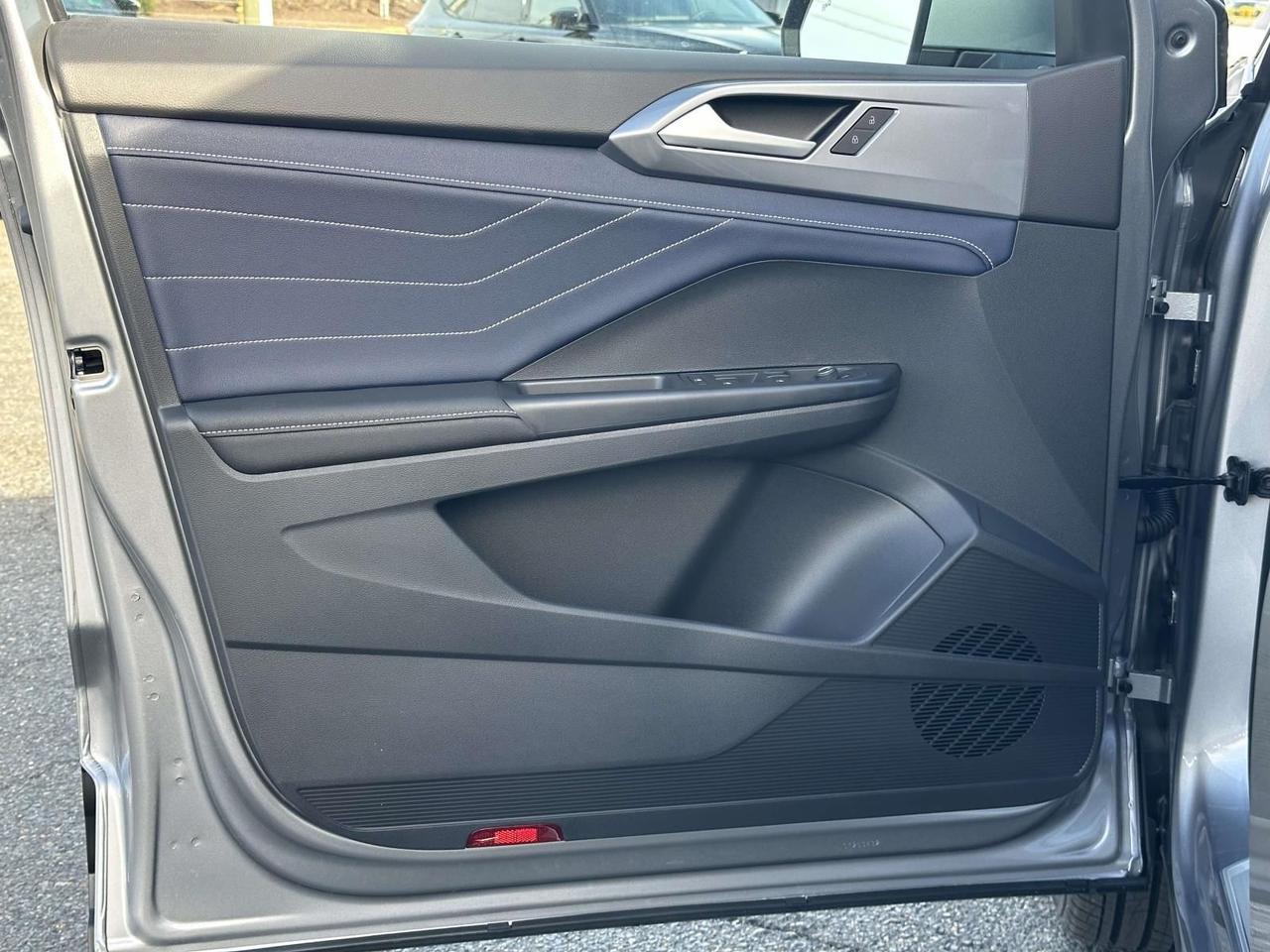 2026 Volkswagen Taos 1.5T SEL Woodbridge VA