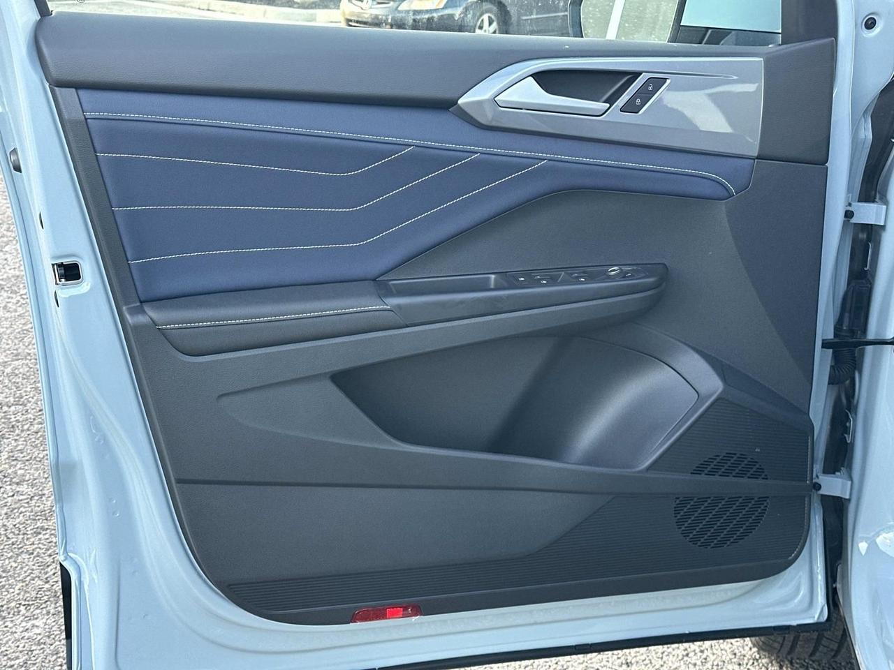 2026 Volkswagen Taos 1.5T SEL Woodbridge VA