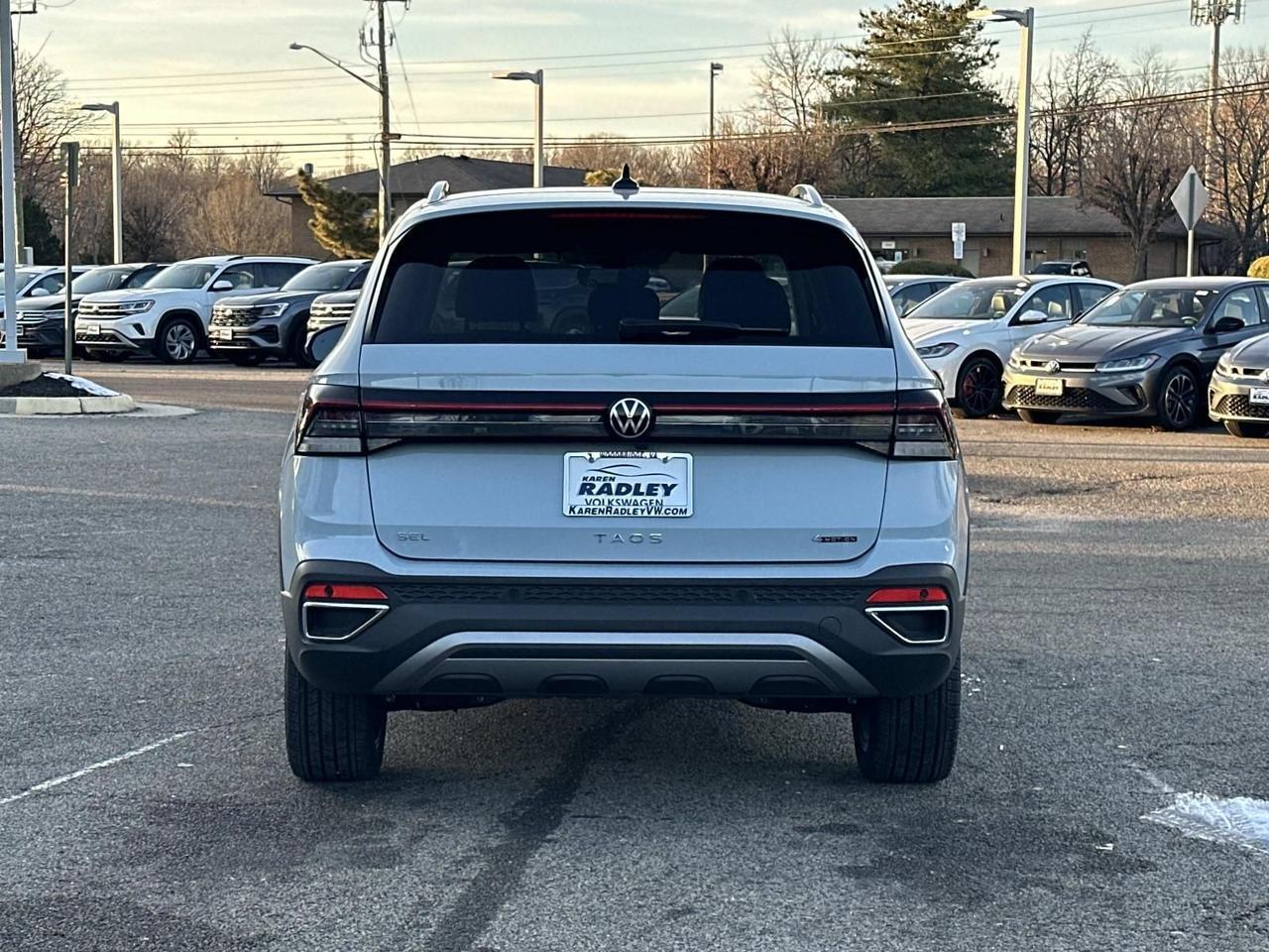 2026 Volkswagen Taos 1.5T SEL