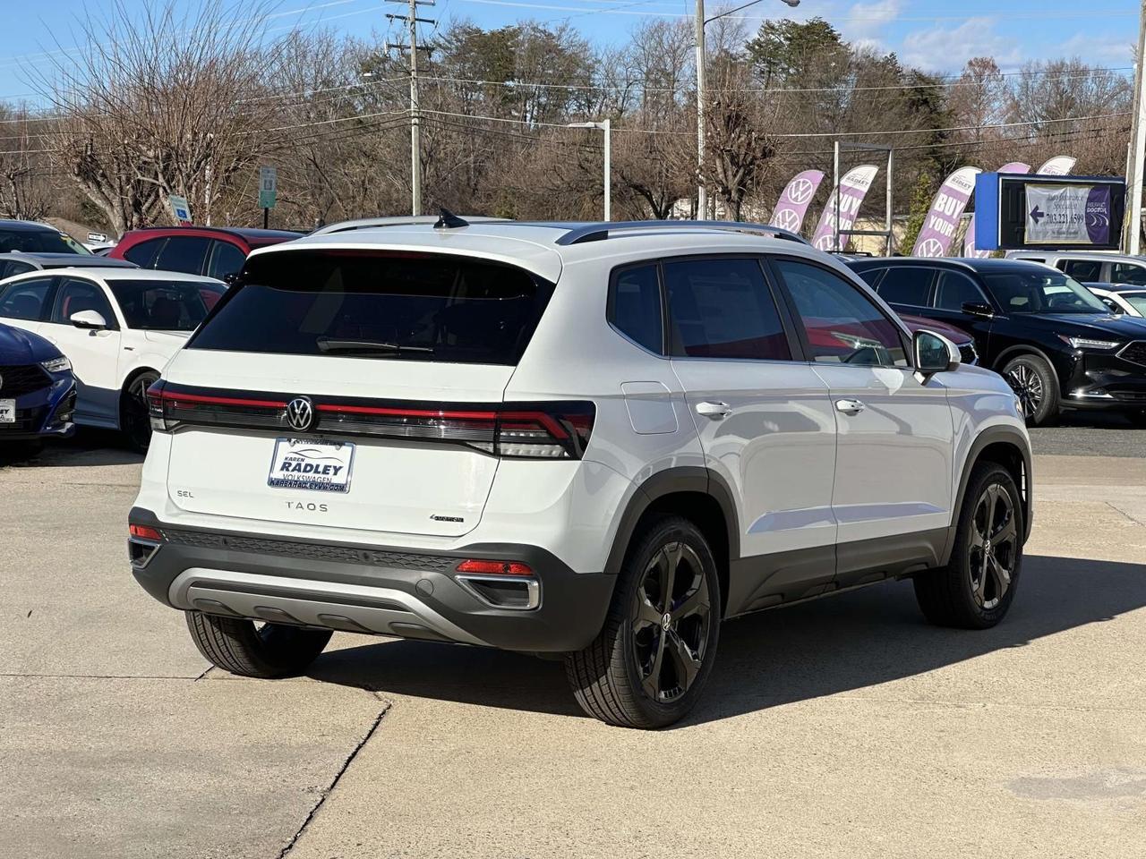 2026 Volkswagen Taos 1.5T SEL