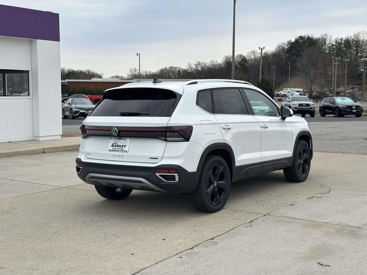 2026 Volkswagen Taos 1.5T SEL