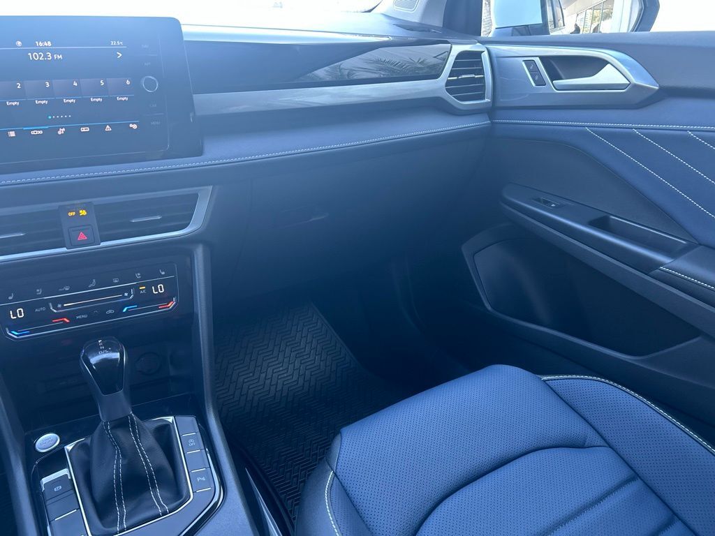 2026 Volkswagen Taos 1.5T SEL Tampa FL