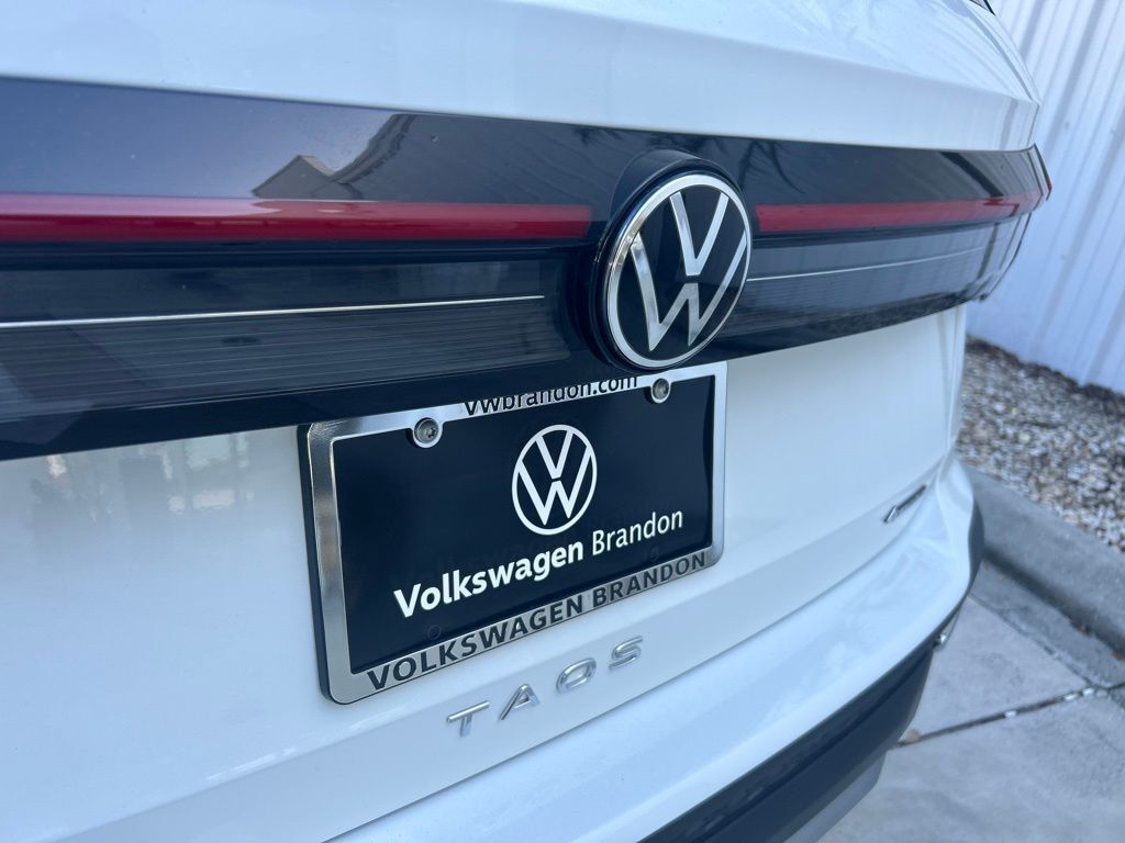 2026 Volkswagen Taos 1.5T SEL Tampa FL