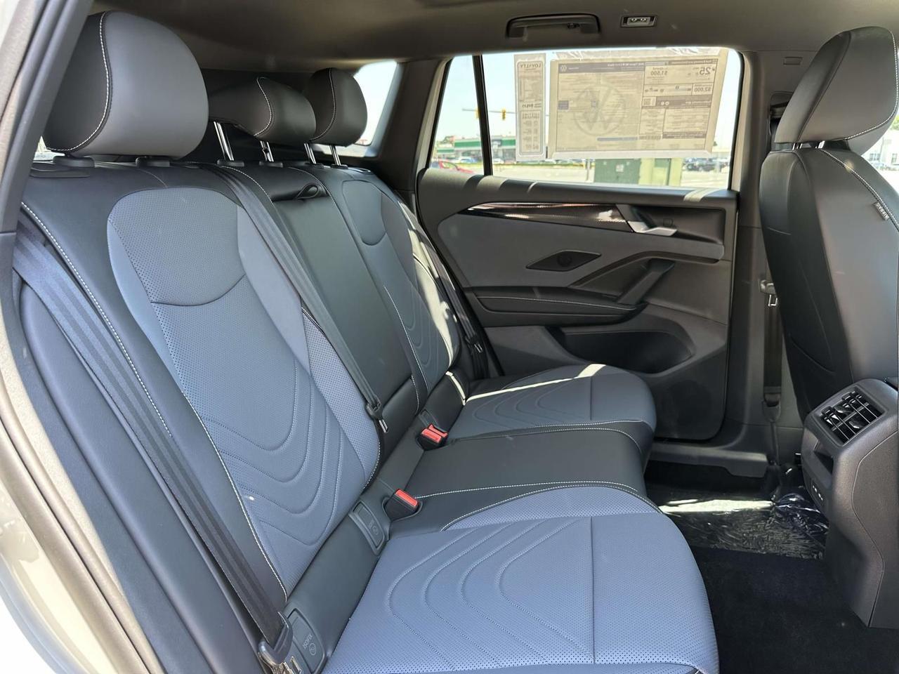 2026 Volkswagen Tiguan 2.0T SE R-Line Black Woodbridge VA