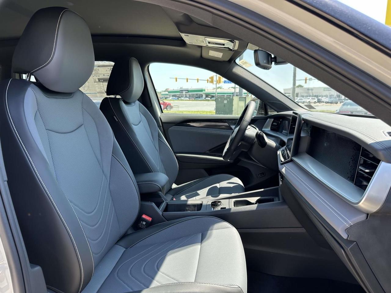 2026 Volkswagen Tiguan 2.0T SE R-Line Black Woodbridge VA