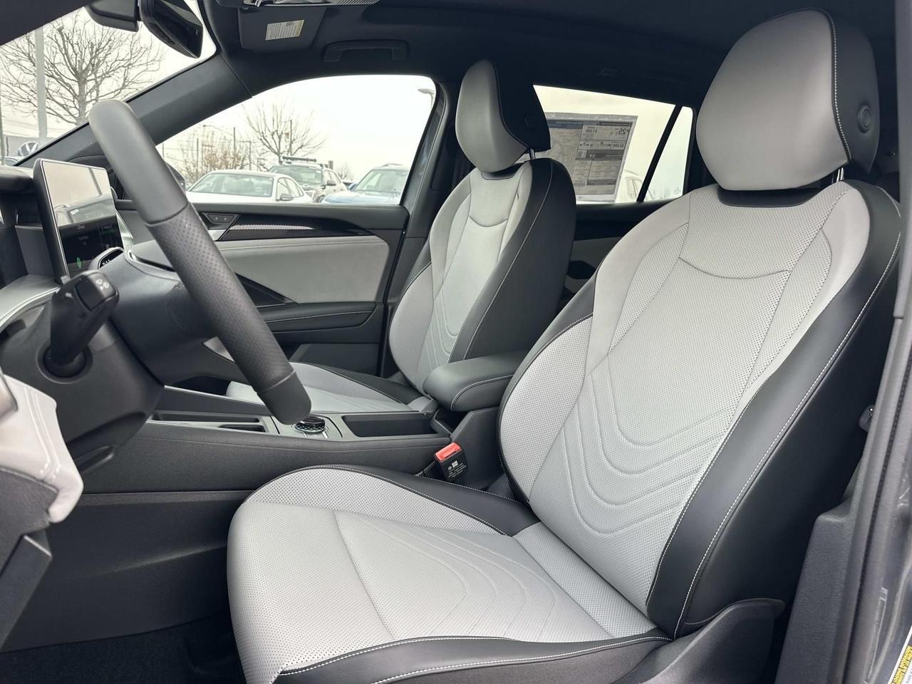 2026 Volkswagen Tiguan 2.0T SE R-Line Black Woodbridge VA