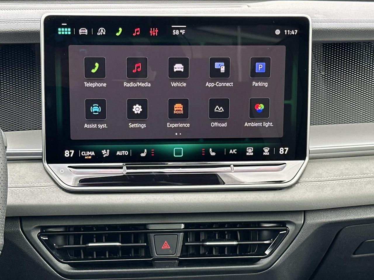 2026 Volkswagen Tiguan 2.0T SE R-Line Black Woodbridge VA