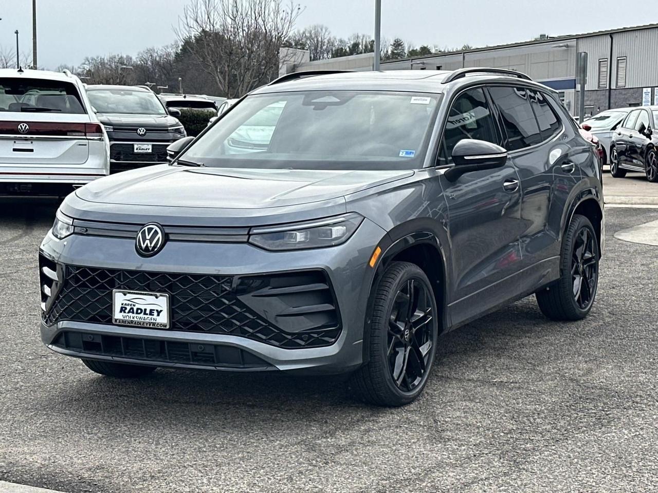 2026 Volkswagen Tiguan 2.0T SE R-Line Black Woodbridge VA