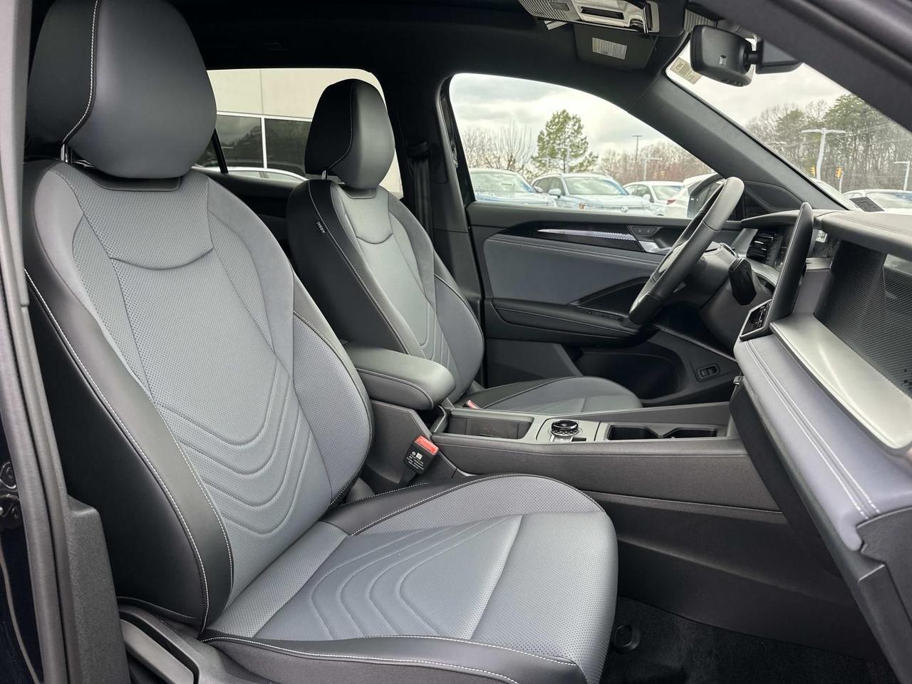 2026 Volkswagen Tiguan 2.0T SE R-Line Black Woodbridge VA