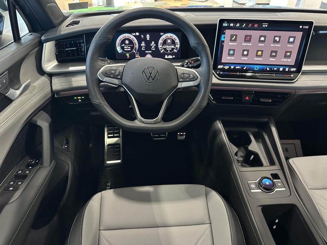 2026 Volkswagen Tiguan 2.0T SE R-Line Black Woodbridge VA