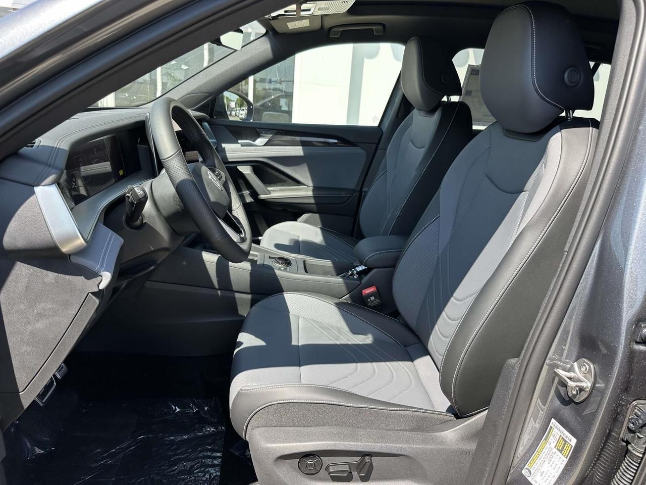 2026 Volkswagen Tiguan 2.0T SE R-Line Black Woodbridge VA
