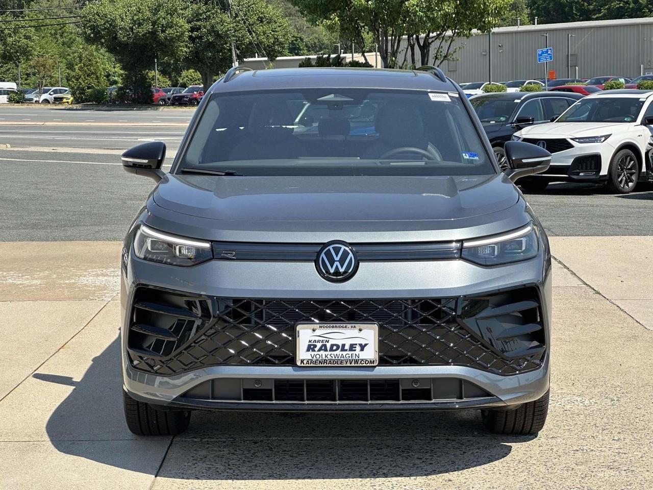 2026 Volkswagen Tiguan 2.0T SE R-Line Black Woodbridge VA