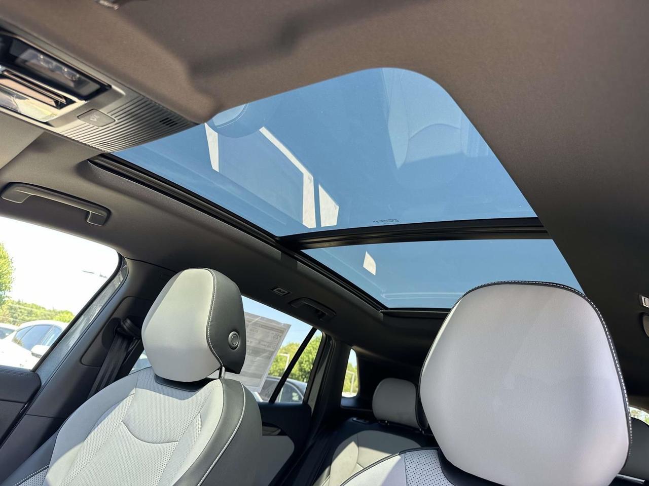2026 Volkswagen Tiguan 2.0T SE R-Line Black Woodbridge VA