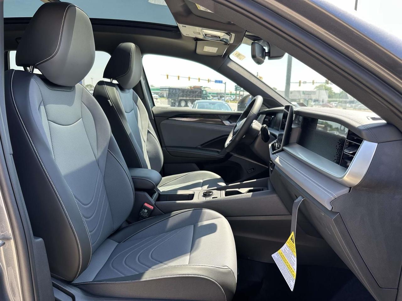 2026 Volkswagen Tiguan 2.0T SE R-Line Black Woodbridge VA