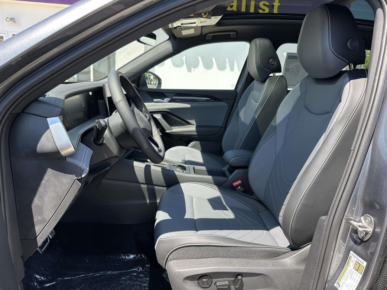 2026 Volkswagen Tiguan 2.0T SE R-Line Black Woodbridge VA
