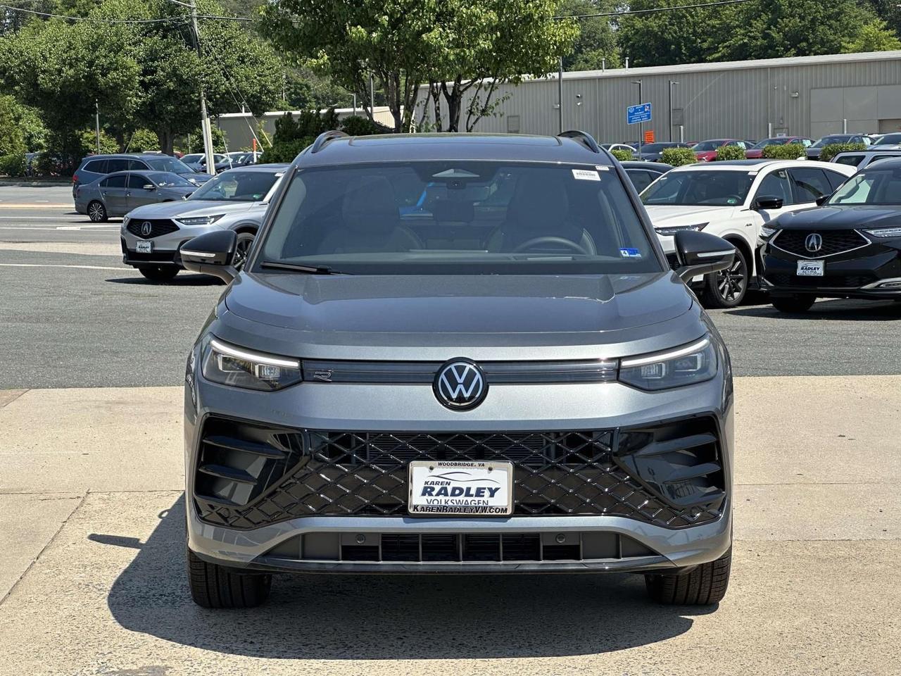 2026 Volkswagen Tiguan 2.0T SE R-Line Black Woodbridge VA