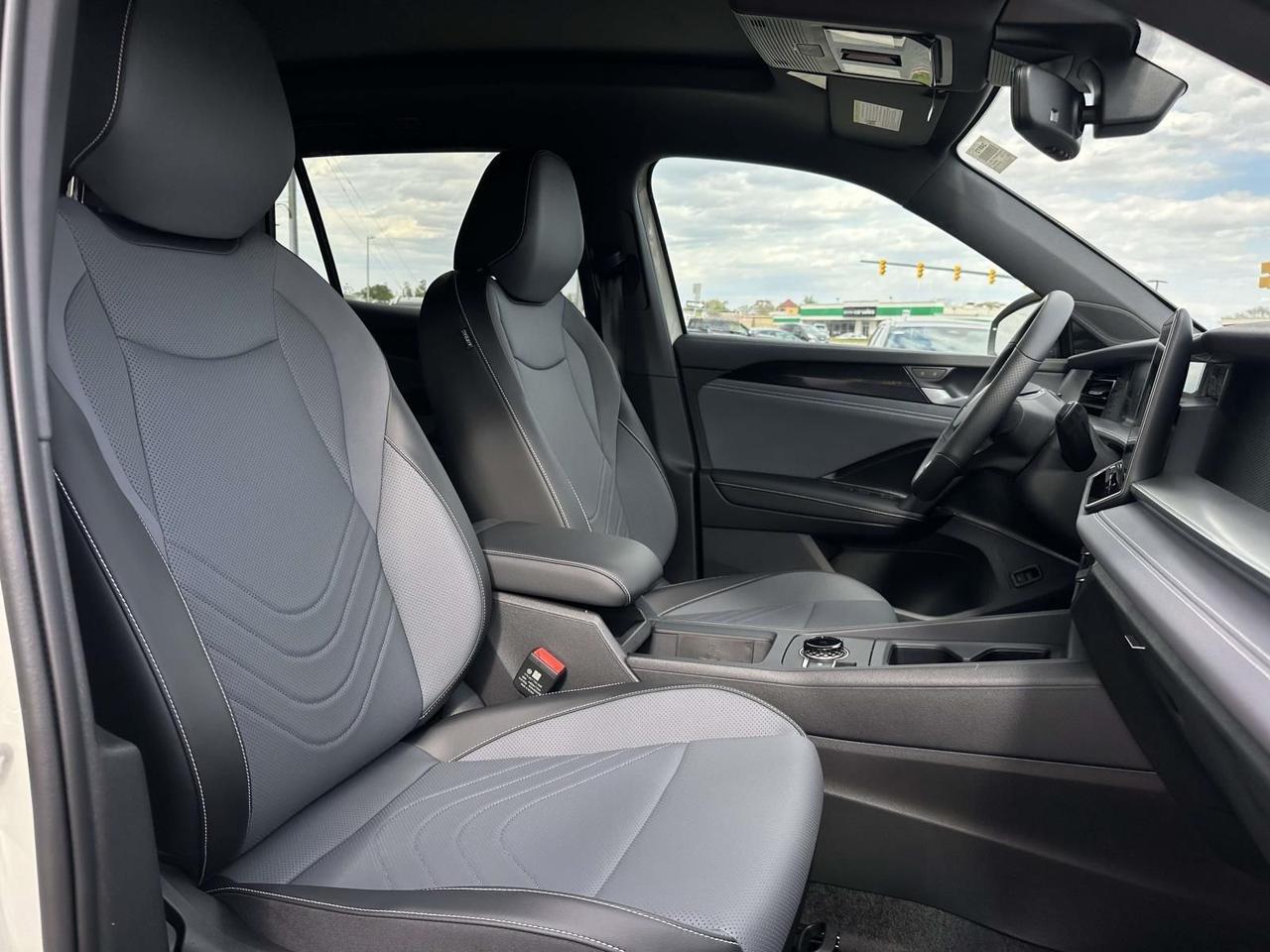 2026 Volkswagen Tiguan 2.0T SE R-Line Black Woodbridge VA