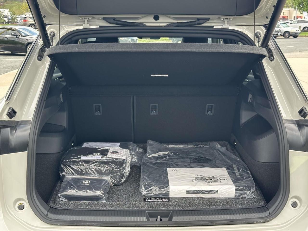 2026 Volkswagen Tiguan 2.0T SE R-Line Black Woodbridge VA