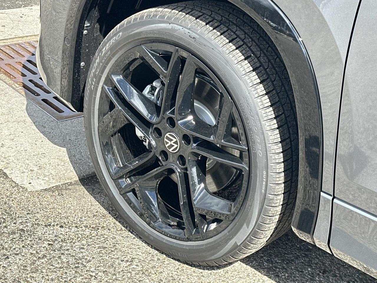 2026 Volkswagen Tiguan 2.0T SE R-Line Black Woodbridge VA