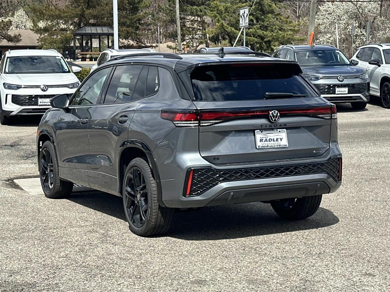 2026 Volkswagen Tiguan 2.0T SE R-Line Black Woodbridge VA