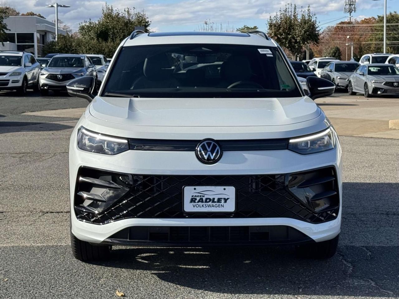 2026 Volkswagen Tiguan 2.0T SE R-Line Black Woodbridge VA