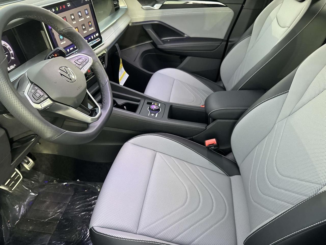 2026 Volkswagen Tiguan 2.0T SE R-Line Black Woodbridge VA