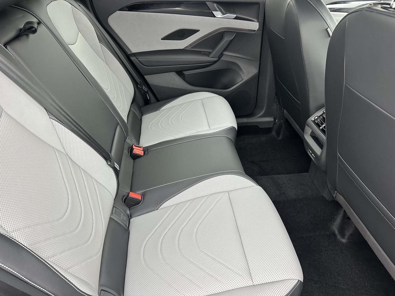 2026 Volkswagen Tiguan 2.0T SE R-Line Black Woodbridge VA