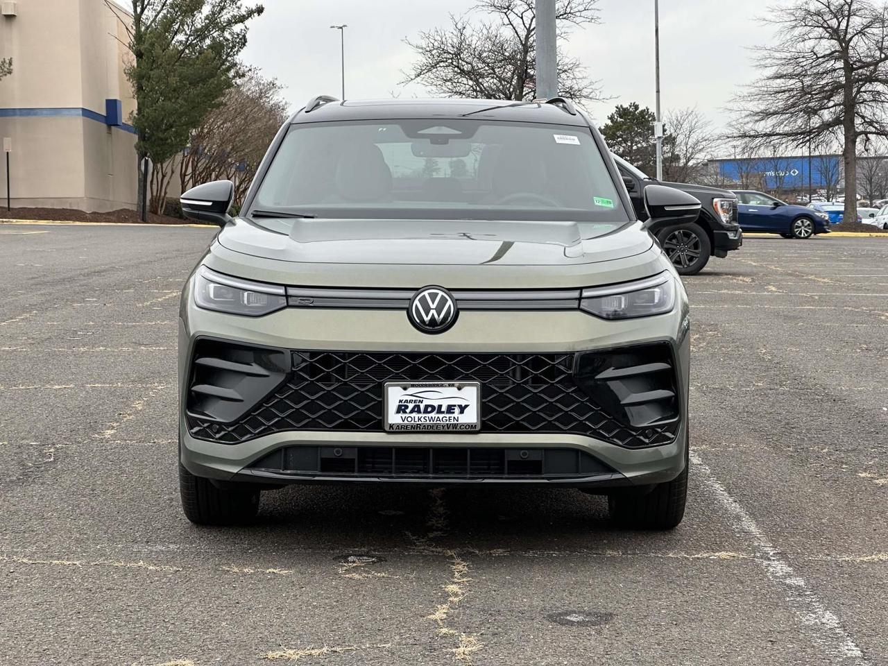 2026 Volkswagen Tiguan 2.0T SE R-Line Black Woodbridge VA