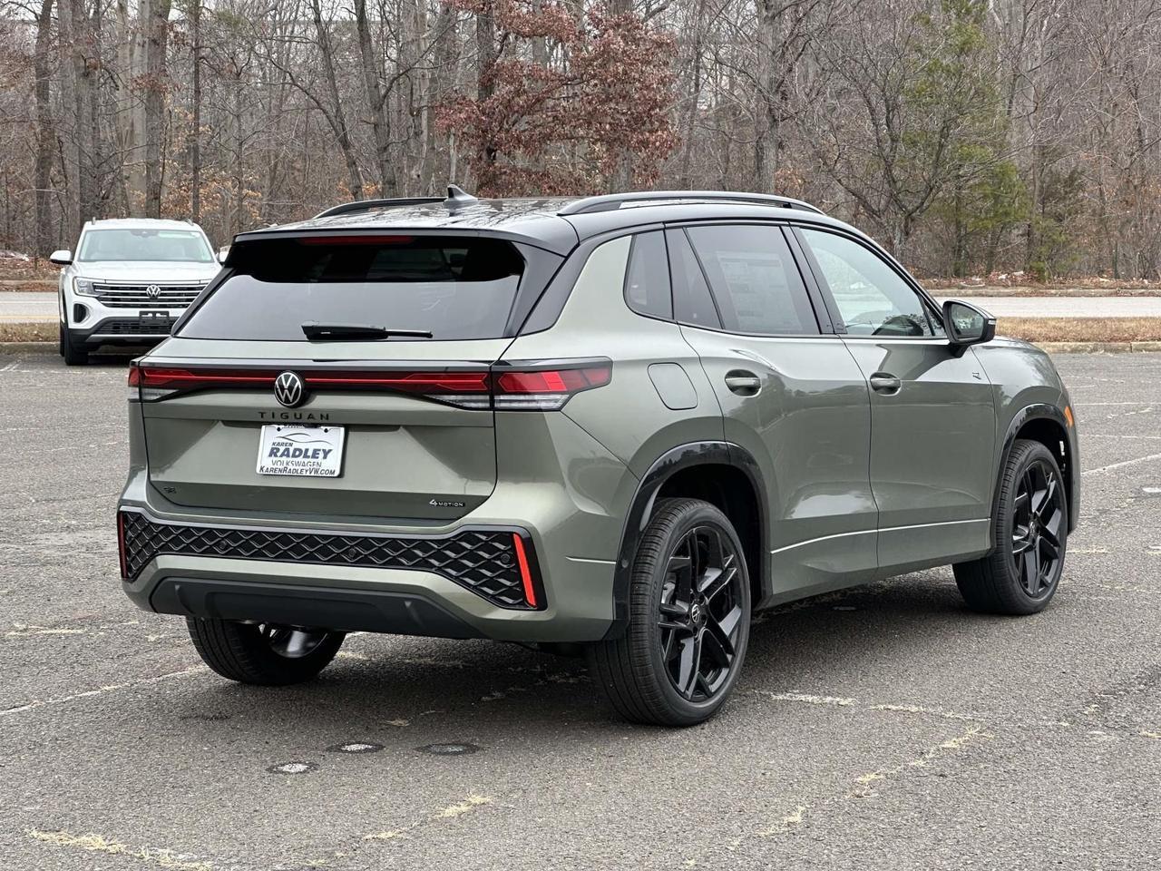 2026 Volkswagen Tiguan 2.0T SE R-Line Black Woodbridge VA