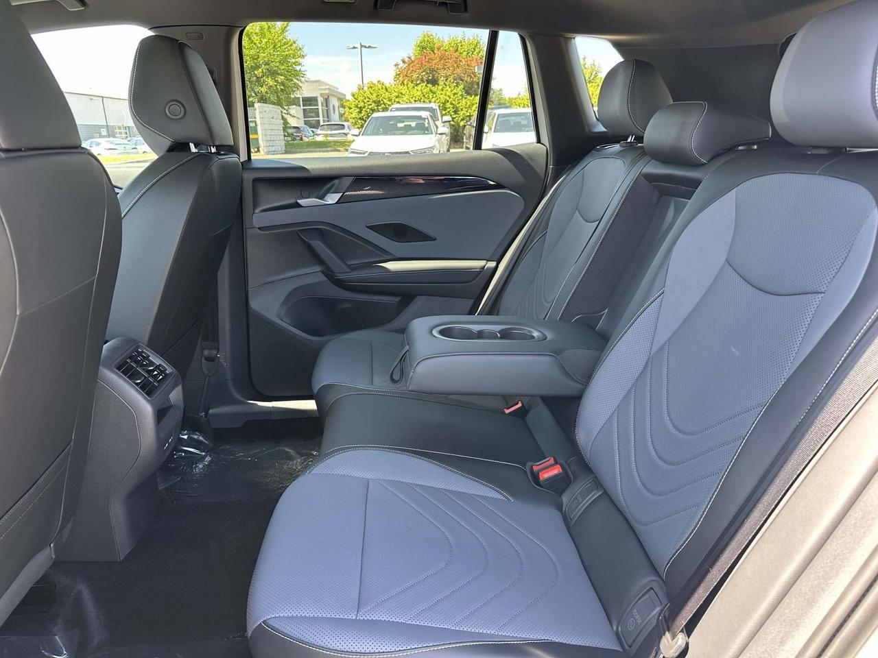 2026 Volkswagen Tiguan 2.0T SE R-Line Black Woodbridge VA