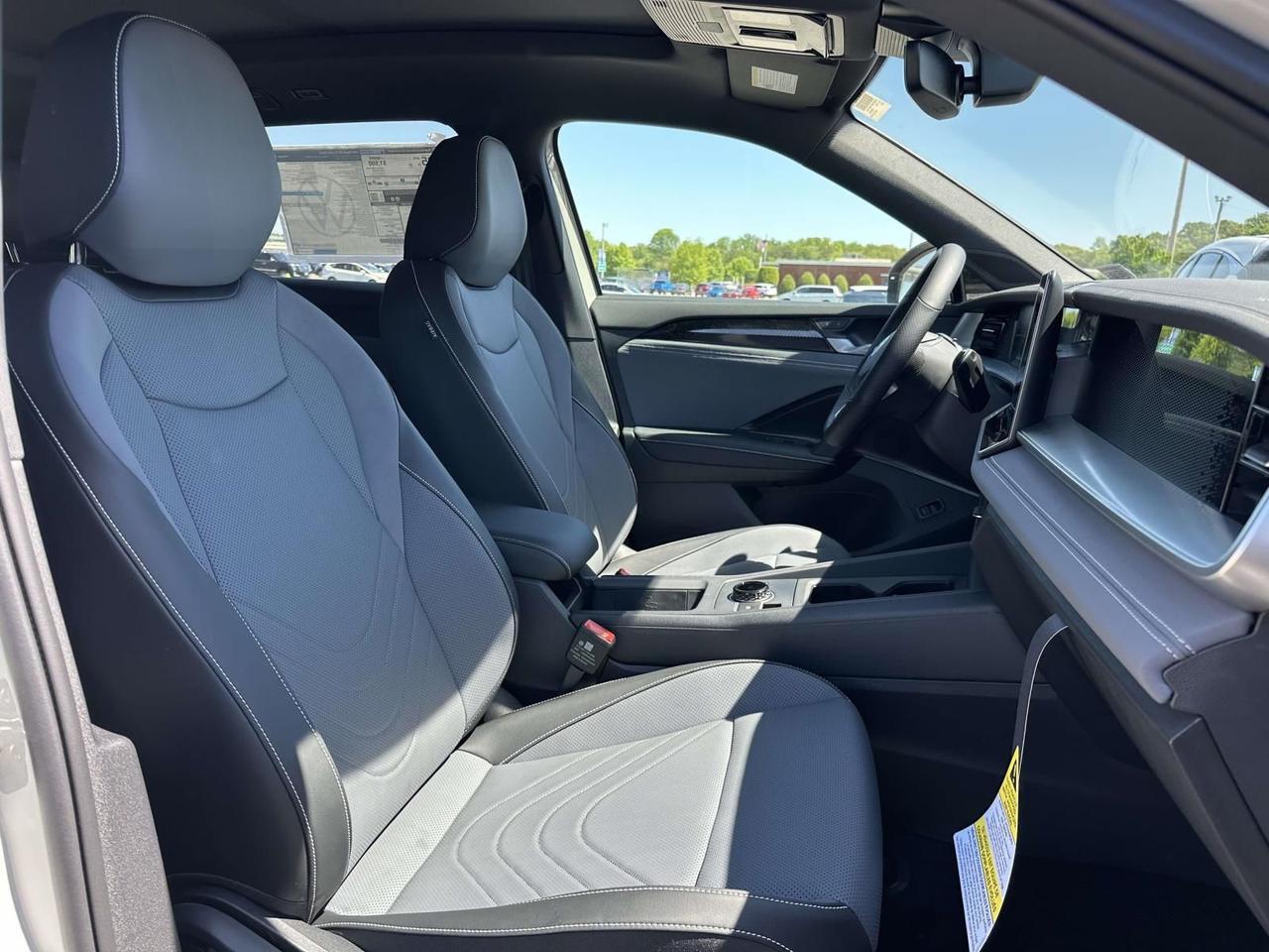 2026 Volkswagen Tiguan 2.0T SE R-Line Black Woodbridge VA
