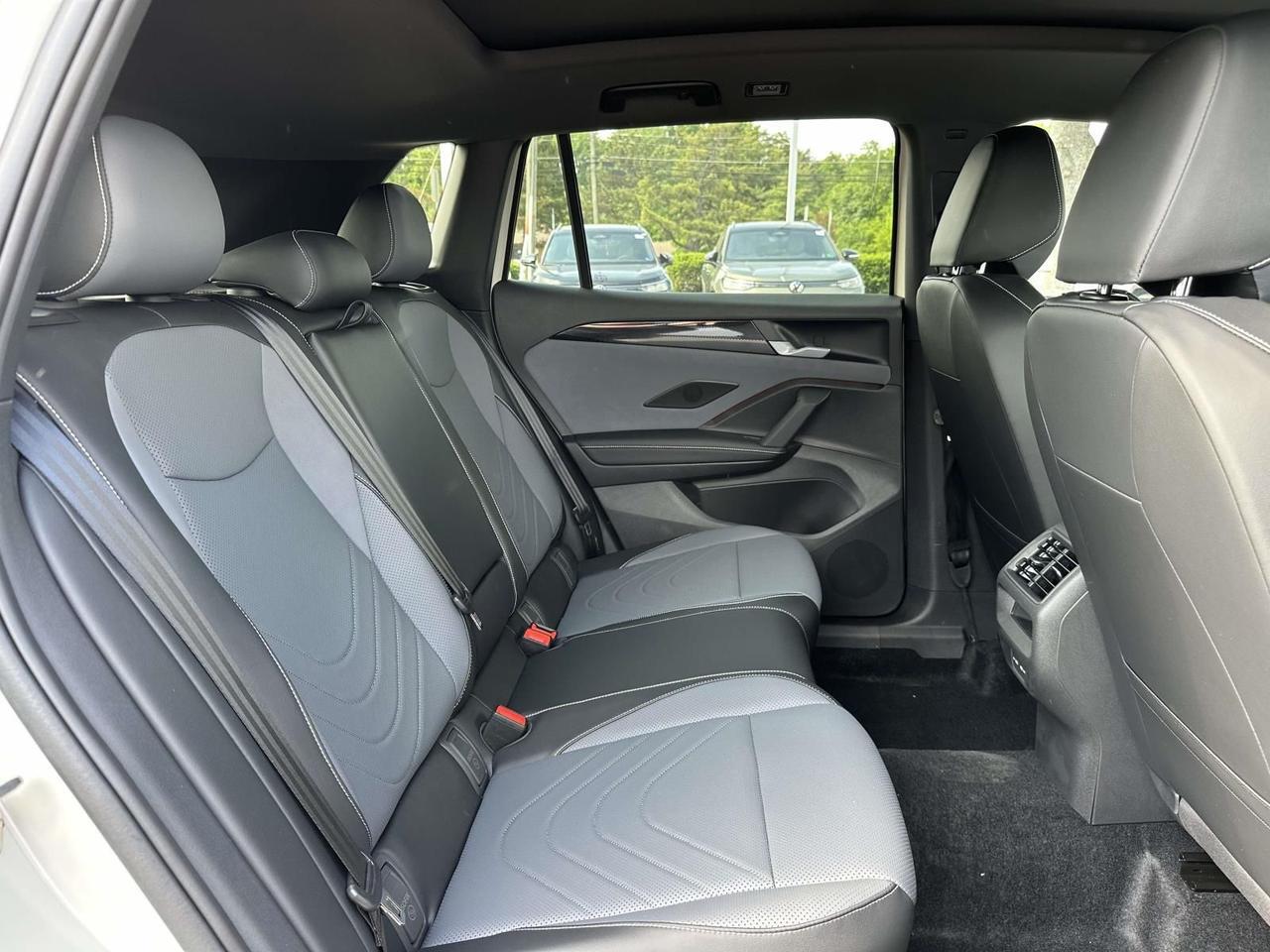 2026 Volkswagen Tiguan 2.0T SE R-Line Black Woodbridge VA