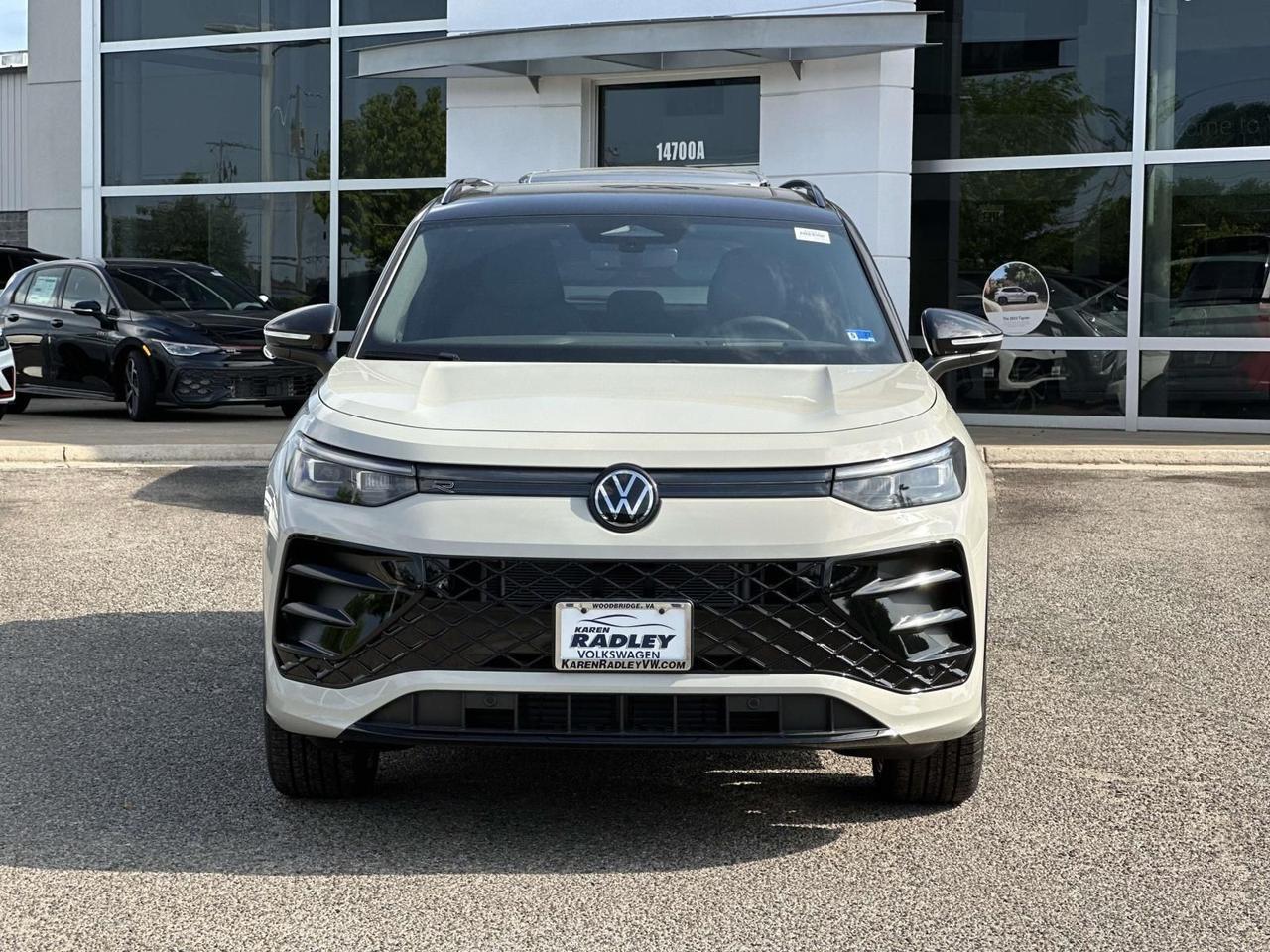 2026 Volkswagen Tiguan 2.0T SE R-Line Black Woodbridge VA