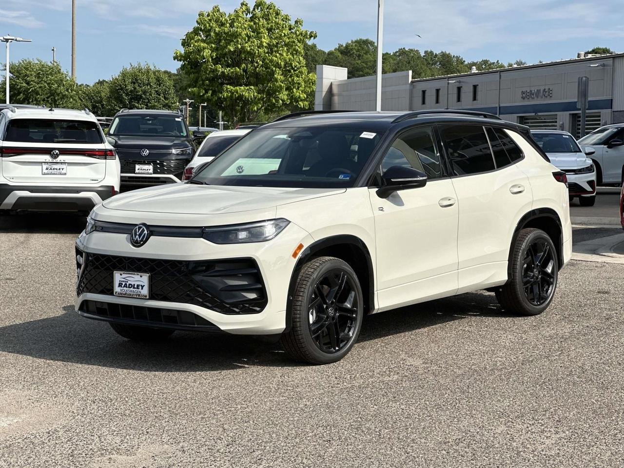 2026 Volkswagen Tiguan 2.0T SE R-Line Black Woodbridge VA