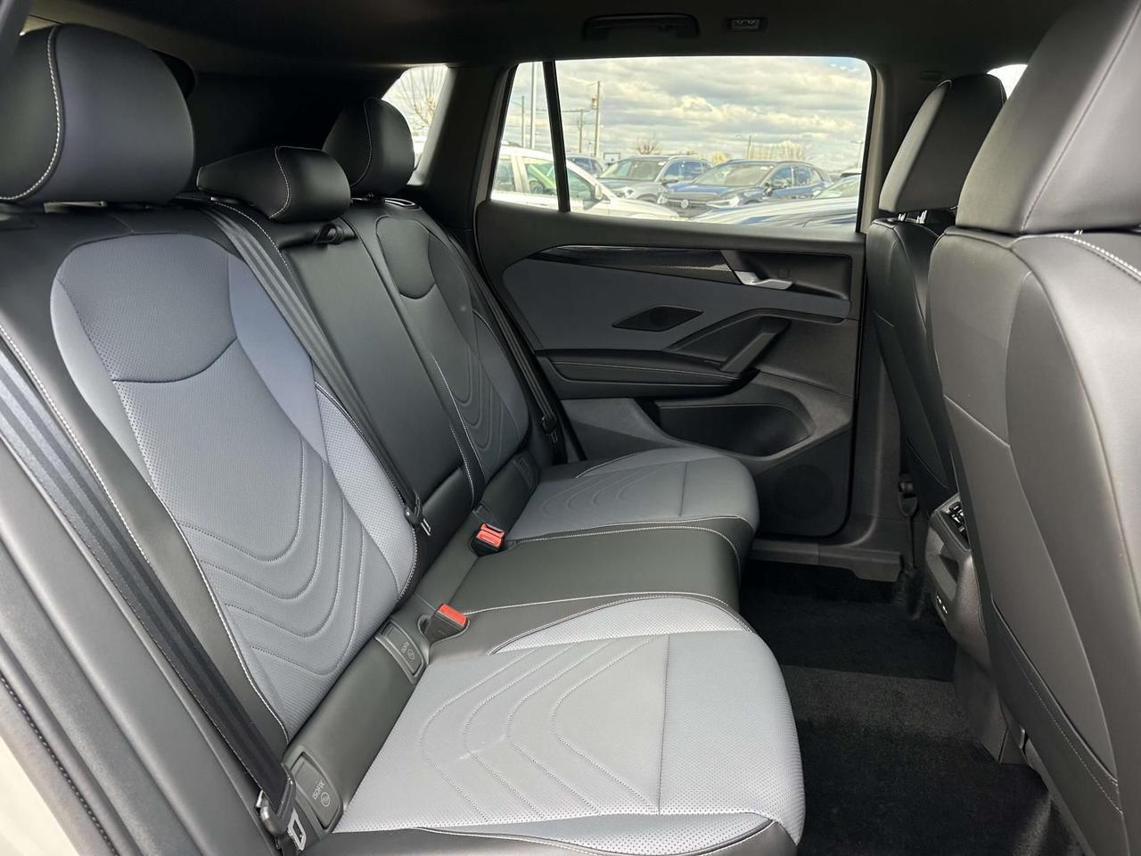 2026 Volkswagen Tiguan 2.0T SE R-Line Black Woodbridge VA