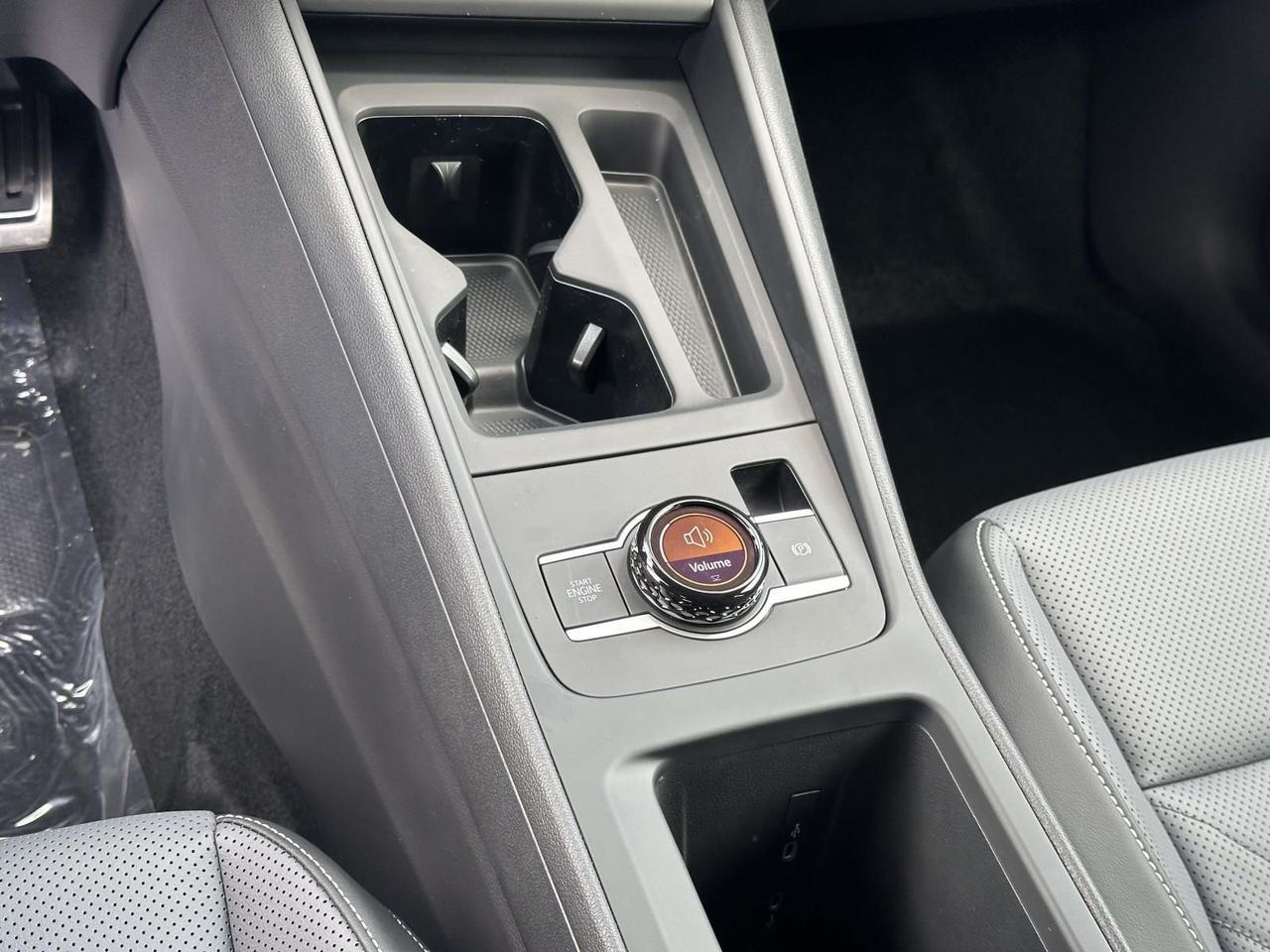 2026 Volkswagen Tiguan 2.0T SE R-Line Black Woodbridge VA