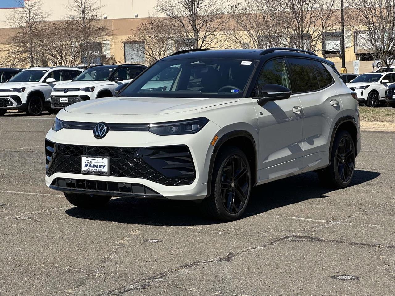 2026 Volkswagen Tiguan 2.0T SE R-Line Black Woodbridge VA