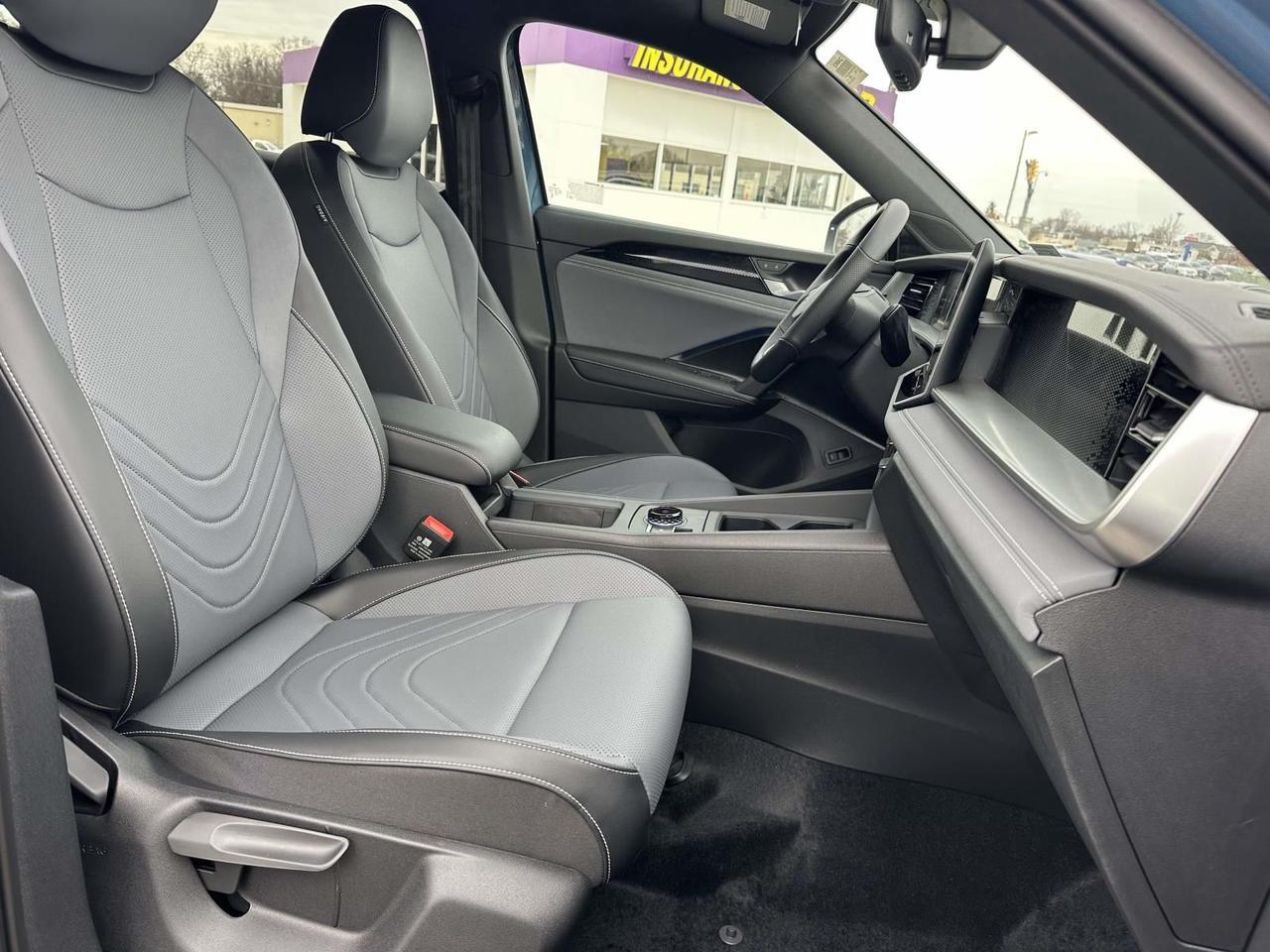 2026 Volkswagen Tiguan 2.0T SE R-Line Black Woodbridge VA