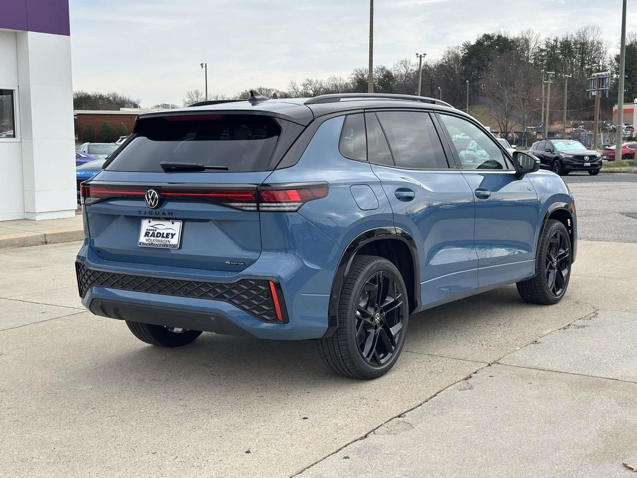 2026 Volkswagen Tiguan 2.0T SE R-Line Black Woodbridge VA