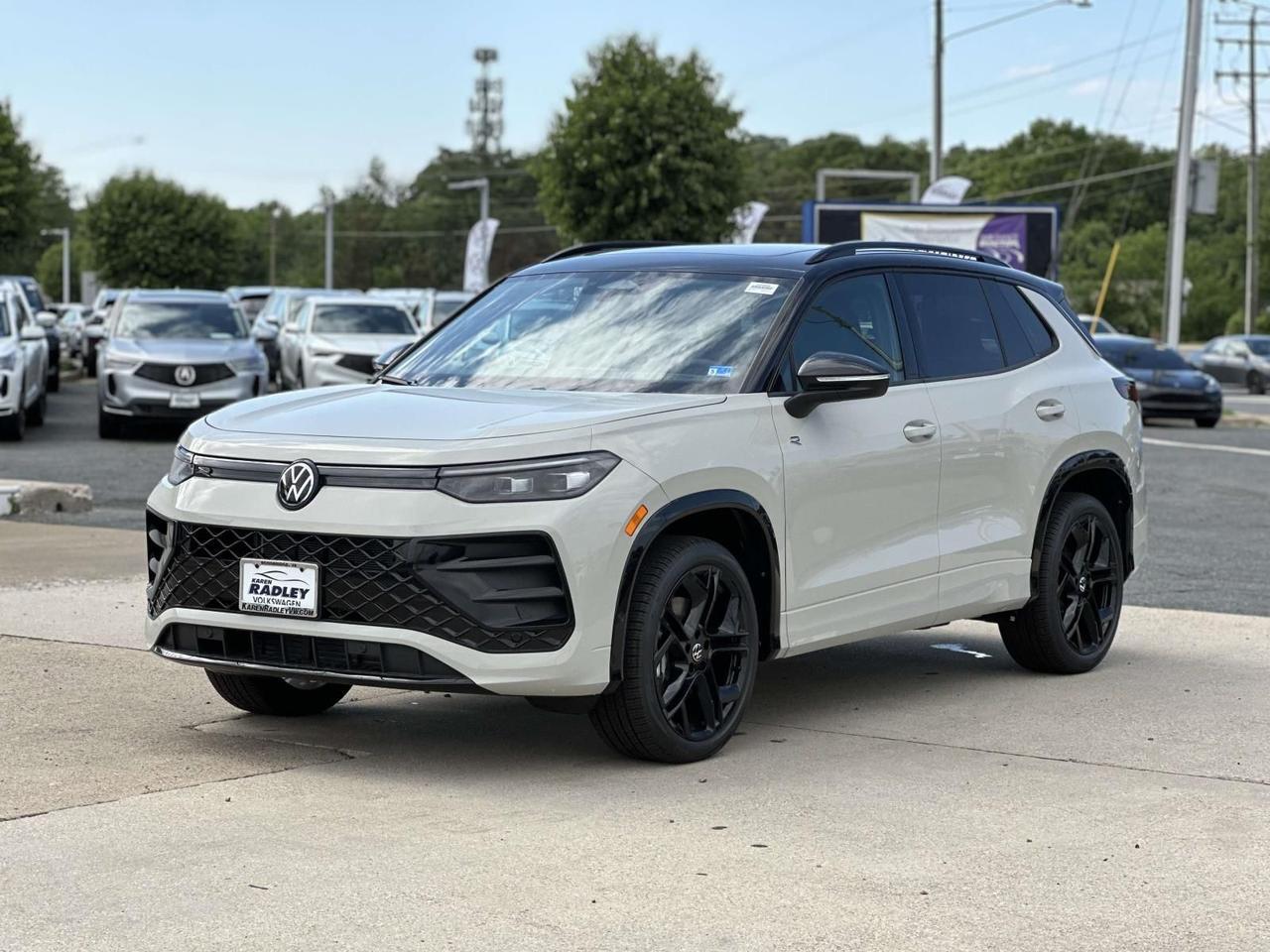 2026 Volkswagen Tiguan 2.0T SE R-Line Black Woodbridge VA