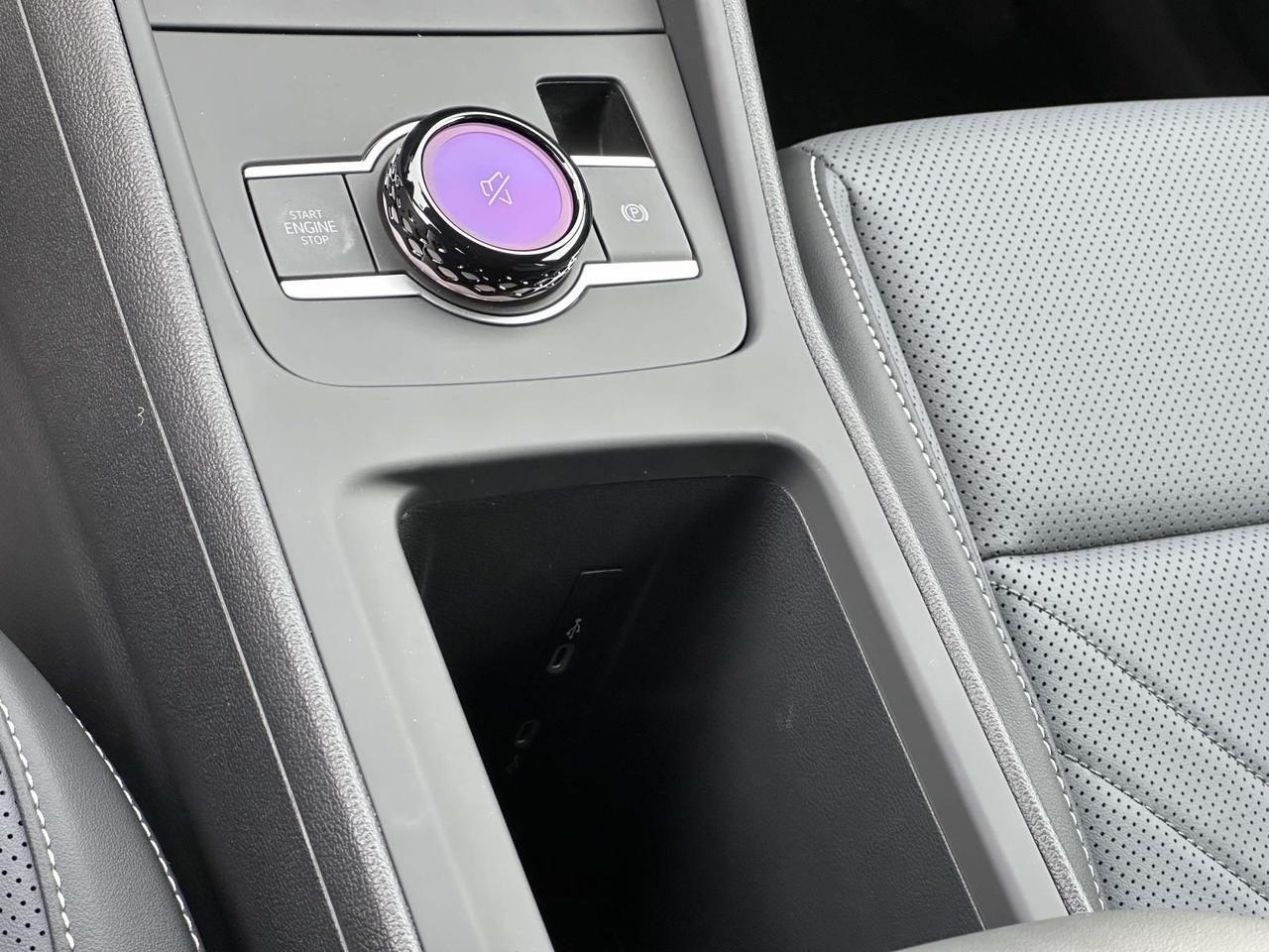 2026 Volkswagen Tiguan 2.0T SE R-Line Black Woodbridge VA