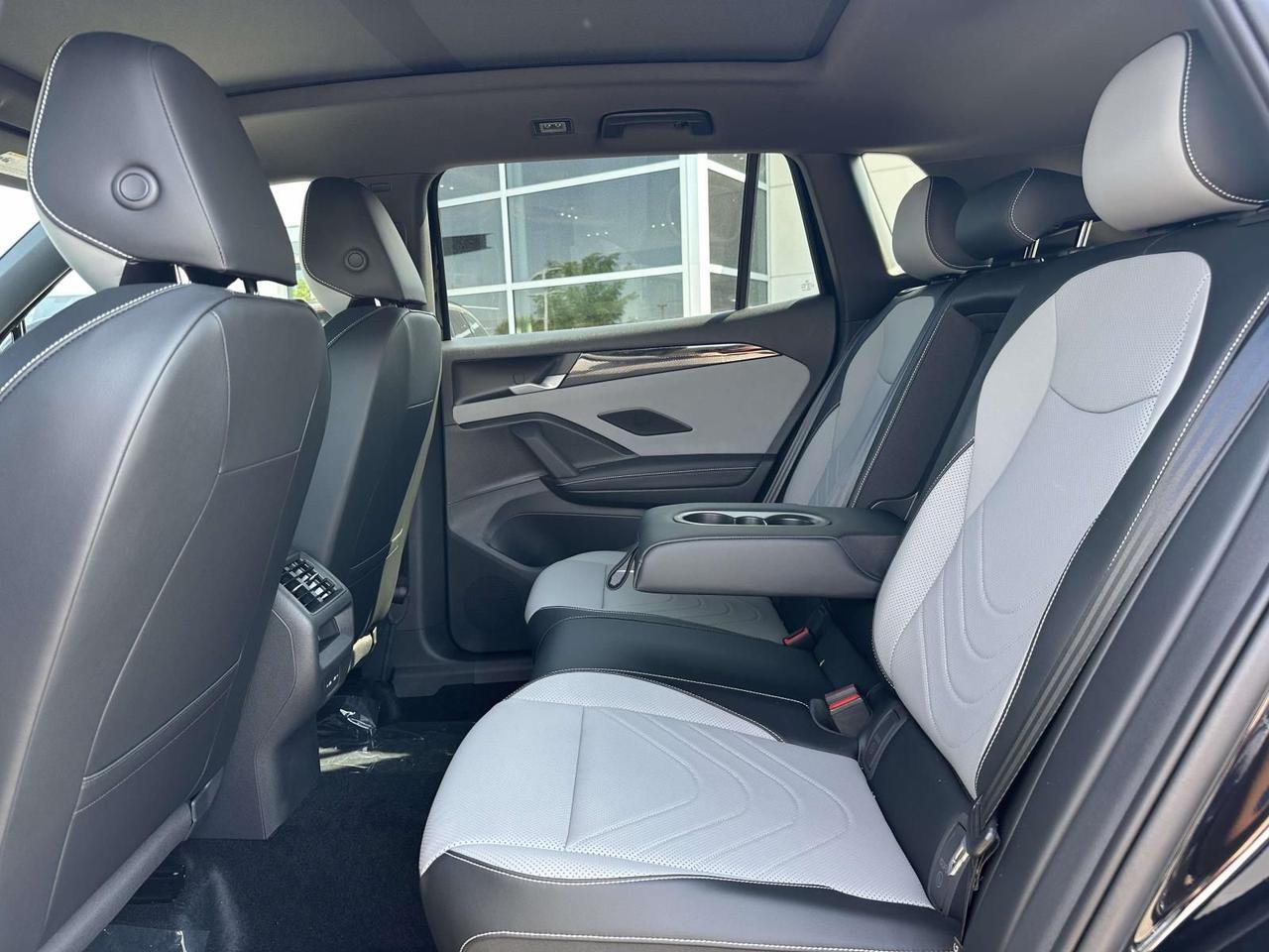 2026 Volkswagen Tiguan 2.0T SE R-Line Black Woodbridge VA