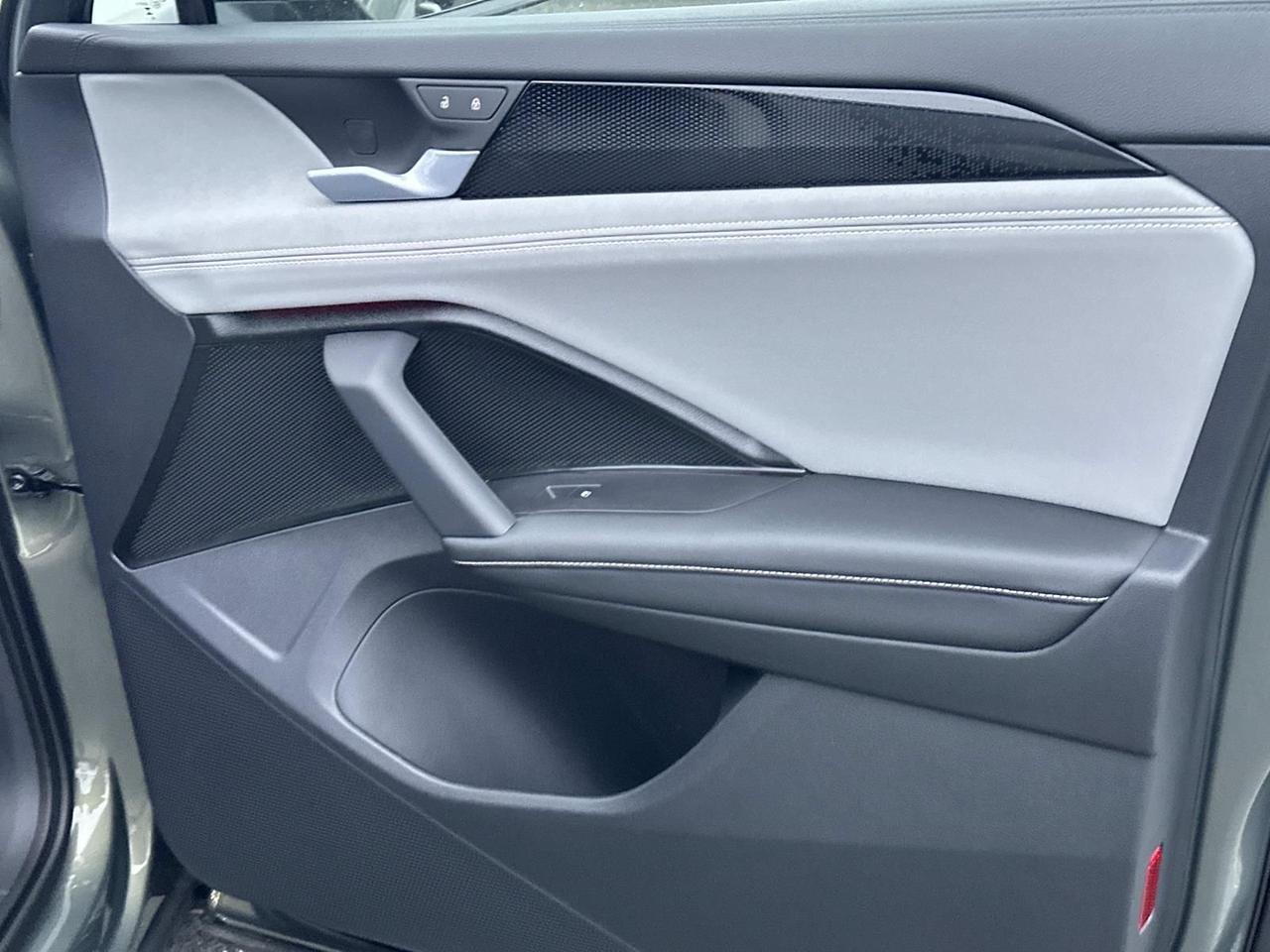 2026 Volkswagen Tiguan 2.0T SE R-Line Black Woodbridge VA