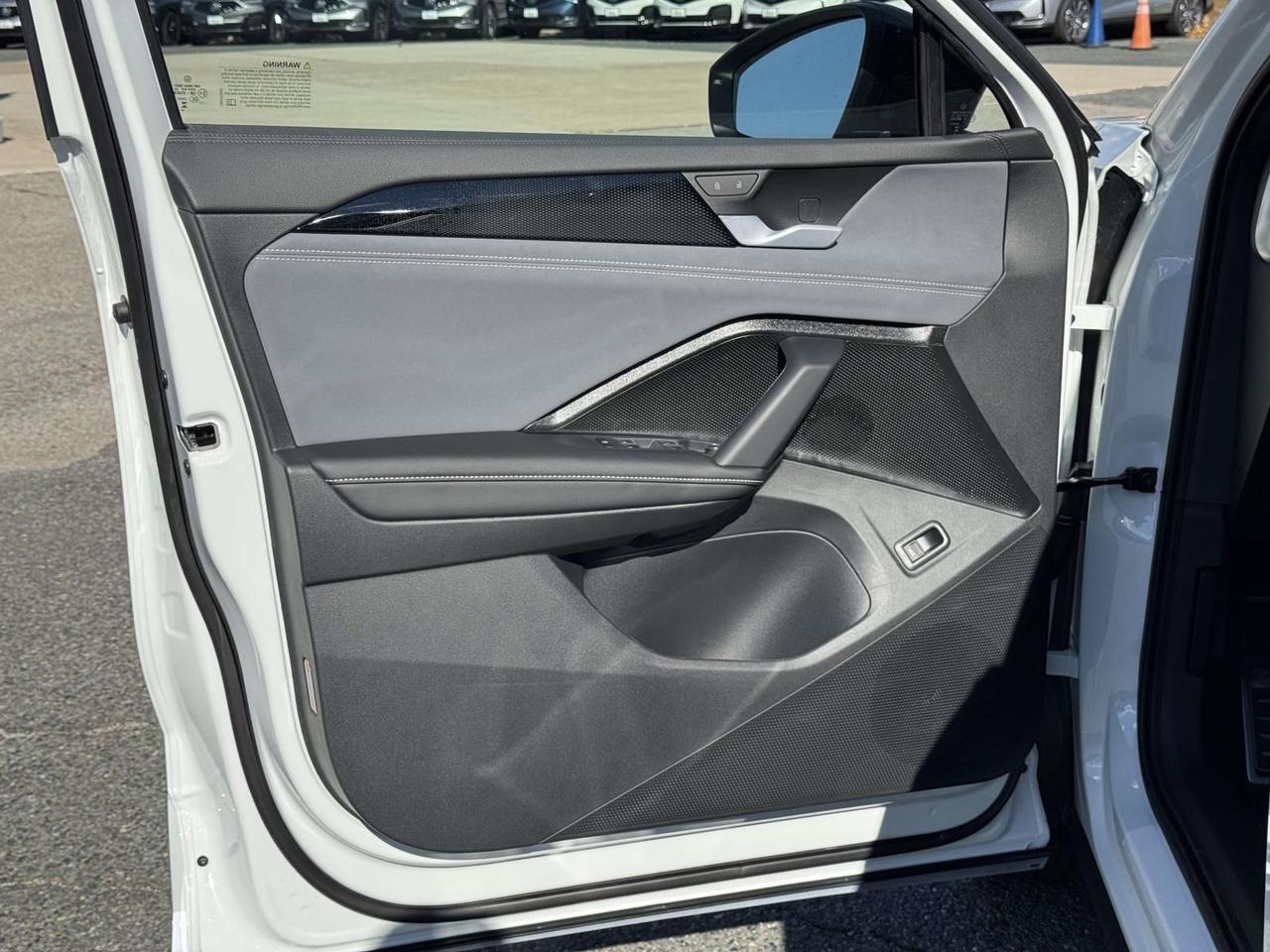 2026 Volkswagen Tiguan 2.0T SE R-Line Black Woodbridge VA