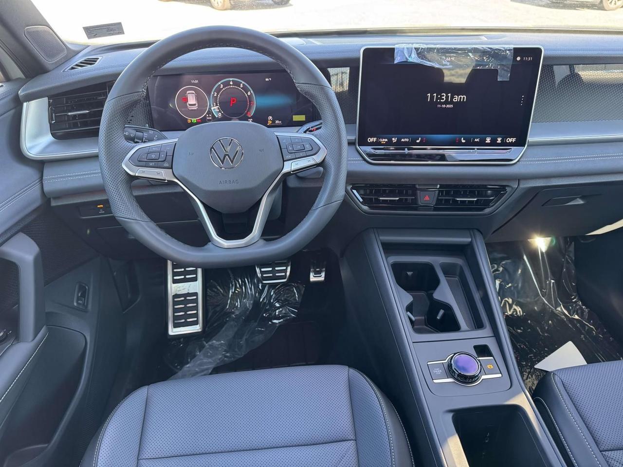 2026 Volkswagen Tiguan 2.0T SE R-Line Black Woodbridge VA